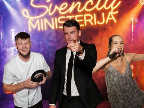 Švenčių Ministerija — vestuvių vedėjas